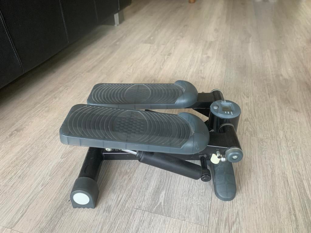 Home trainer stepper, Sport en Fitness, Fitnessapparatuur, Ophalen of Verzenden, Zo goed als nieuw, Stepapparaat