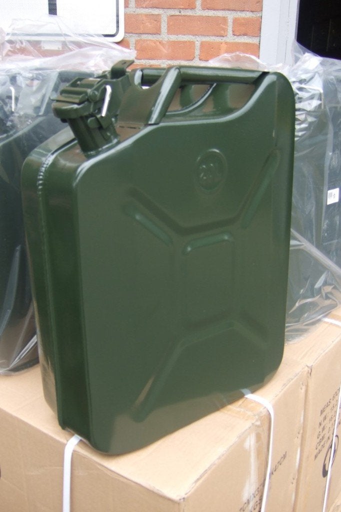 Jerrycan 20 liter van staal, Ophalen