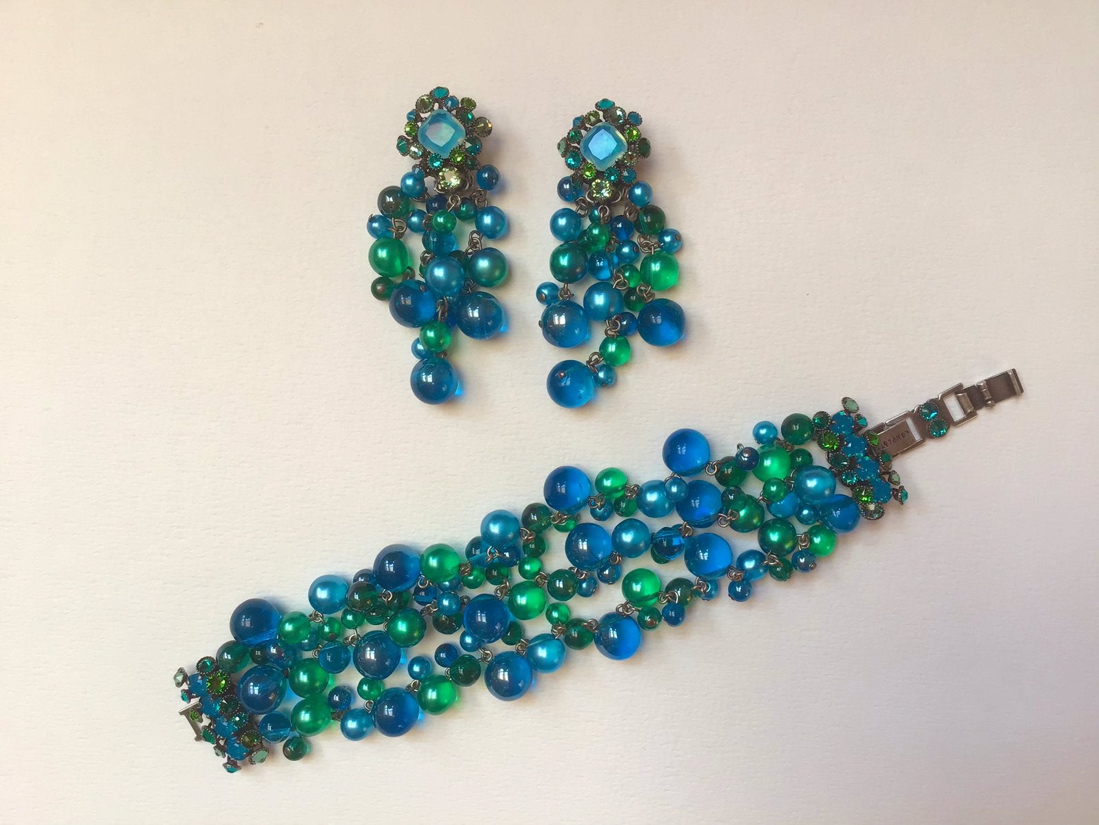 Armband met bijbehorende oorbellen van het merk Konplott, Overige materialen, Blauw, Ophalen of Verzenden, Zo goed als nieuw