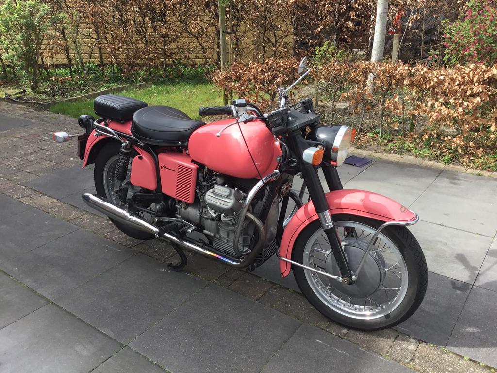 Moto Guzzi V 7 special 1970 in zeer goede staat ivm revisie, Motoren, 750 cc, Cardan-aandrijving, 2 cilinders, Occasion