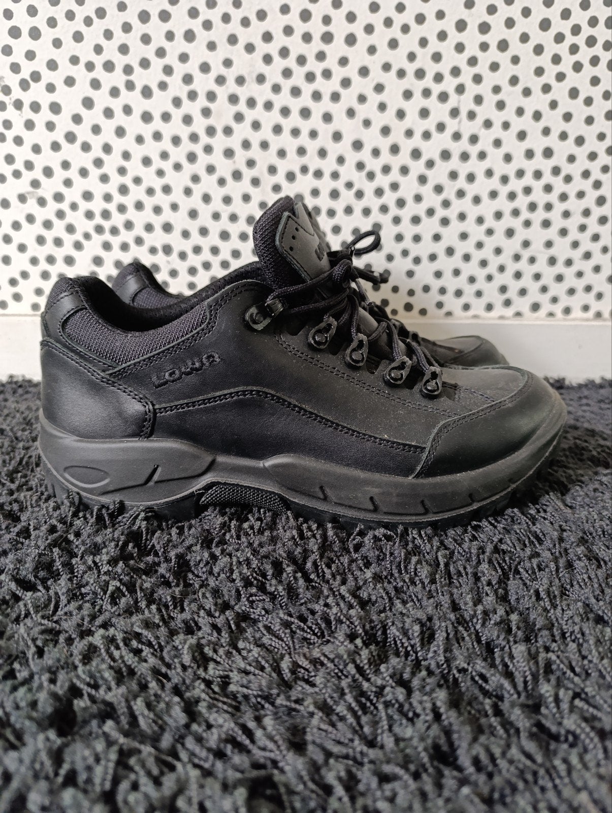Zo goed als nieuwe Lowa Renegade GTX Lo TF schoenen maat 42, Lowa, Zwart, Ophalen of Verzenden, Gedragen