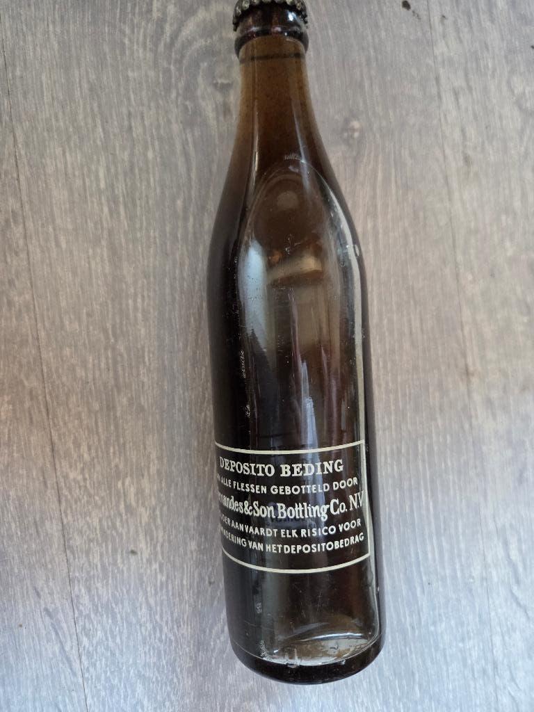 Fernandes Fles Antiek 15,-, Ophalen