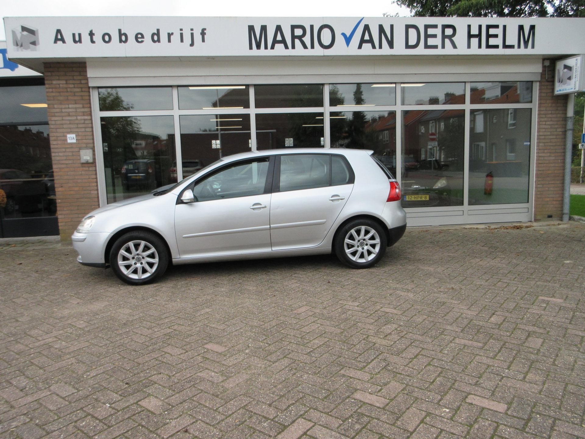 Volkswagen Golf 1.6 Optive 3, Auto's, Stof, Gebruikt, Zwart, 4 cilinders