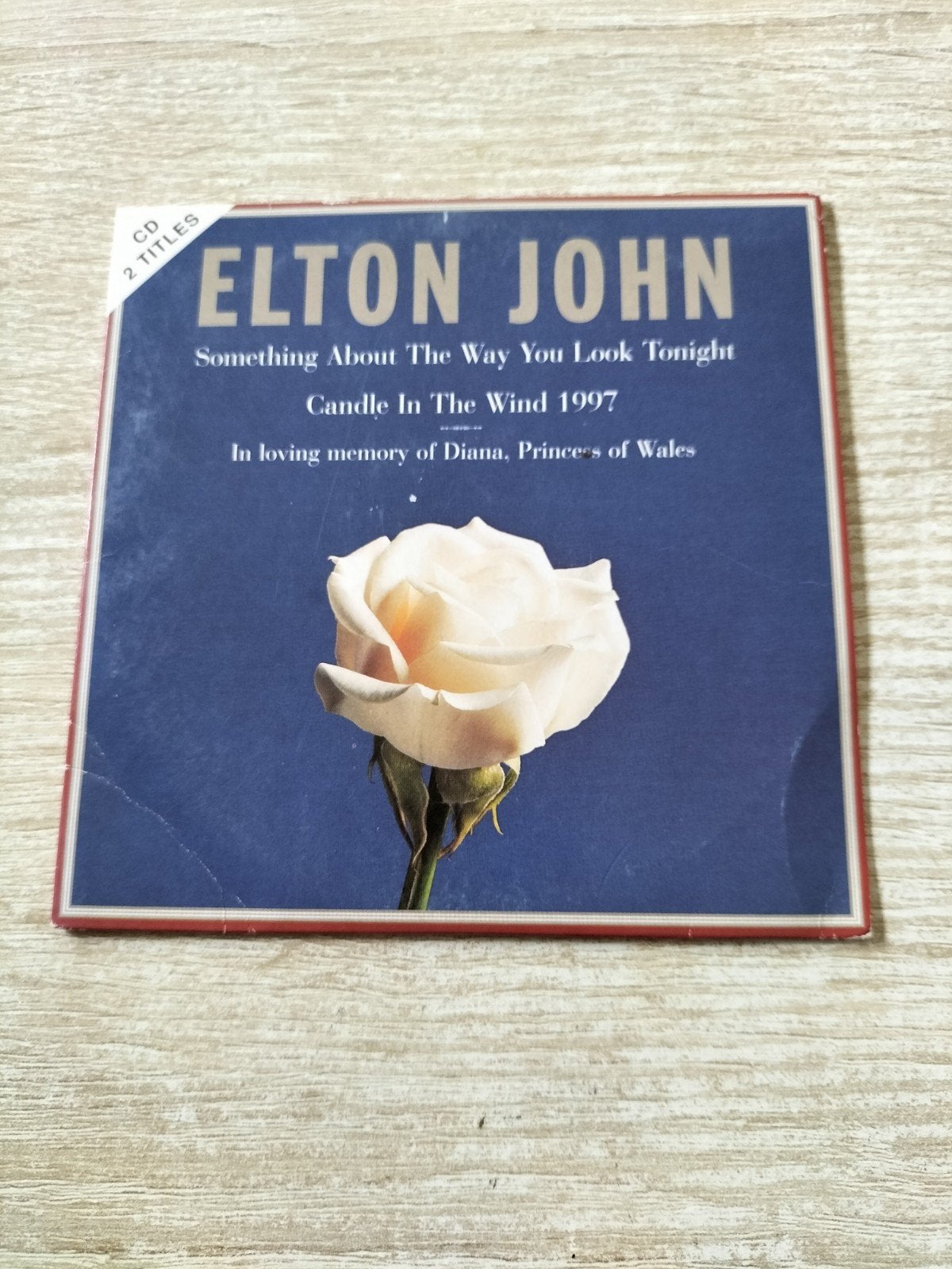 Elton John - something about the way you look tonight, Ophalen of Verzenden, Pop