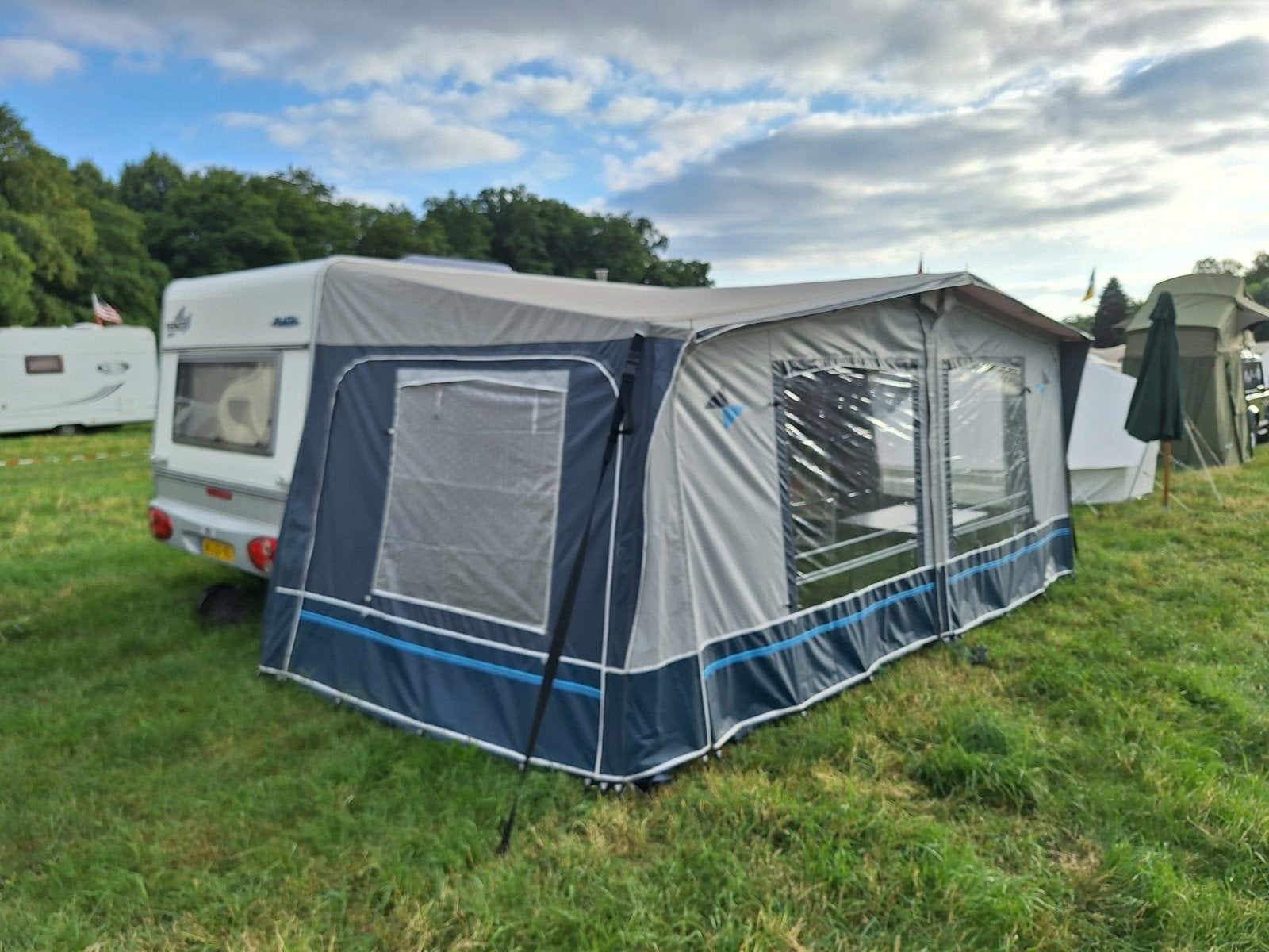 voortent omloopmaat "13" (965cm), Ophalen