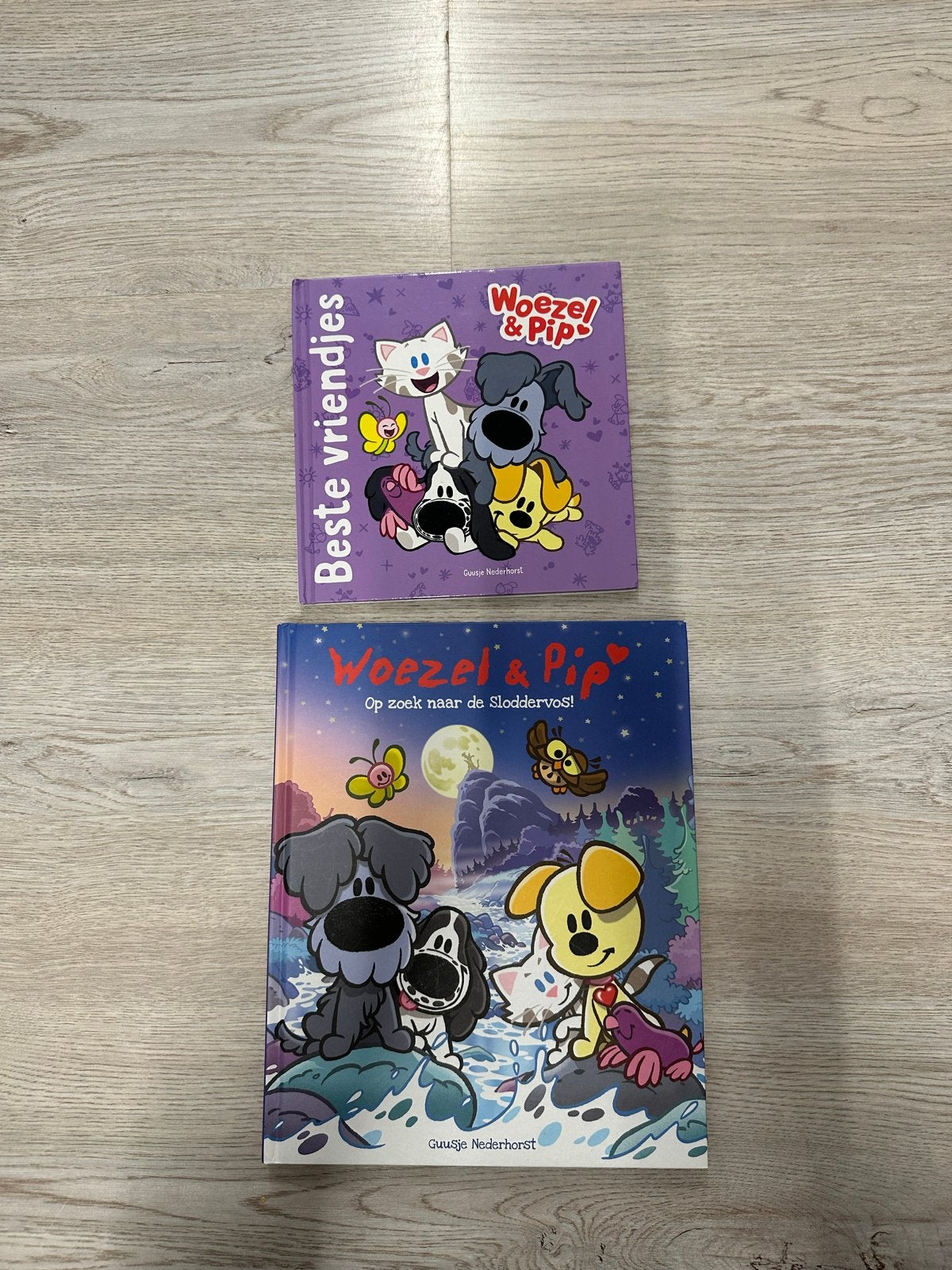 Woezel & Pip Boeken: Beste Vriendjes & Op zoek naar de Slodd, Ophalen of Verzenden, Zo goed als nieuw, Fictie algemeen