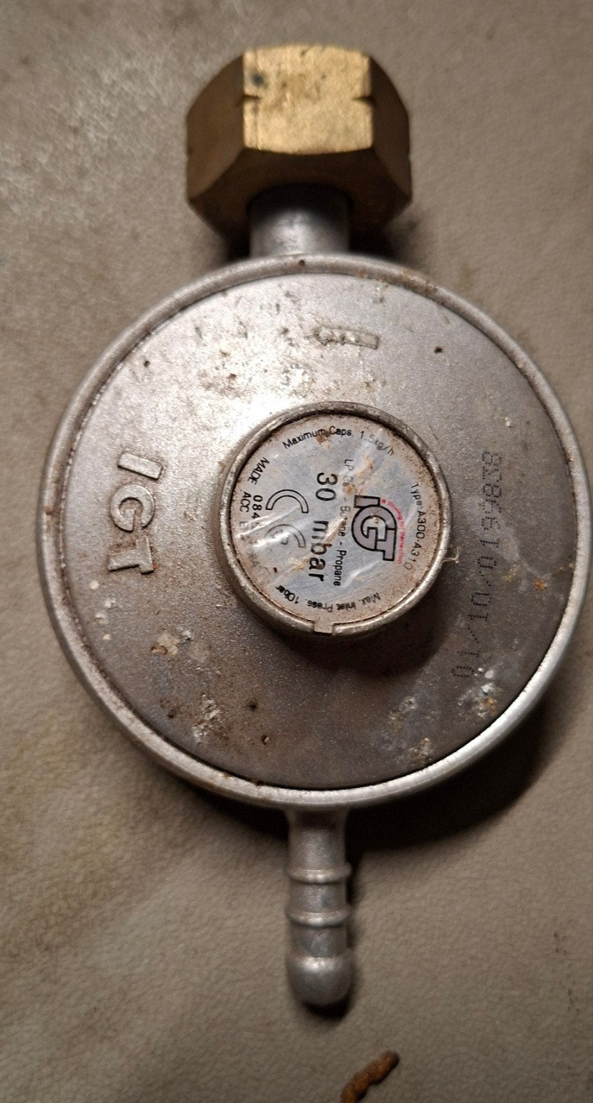 IGT Gasdrukregelaar 30 mbar - Butaan/Propaan, Ophalen of Verzenden, Gebruikt