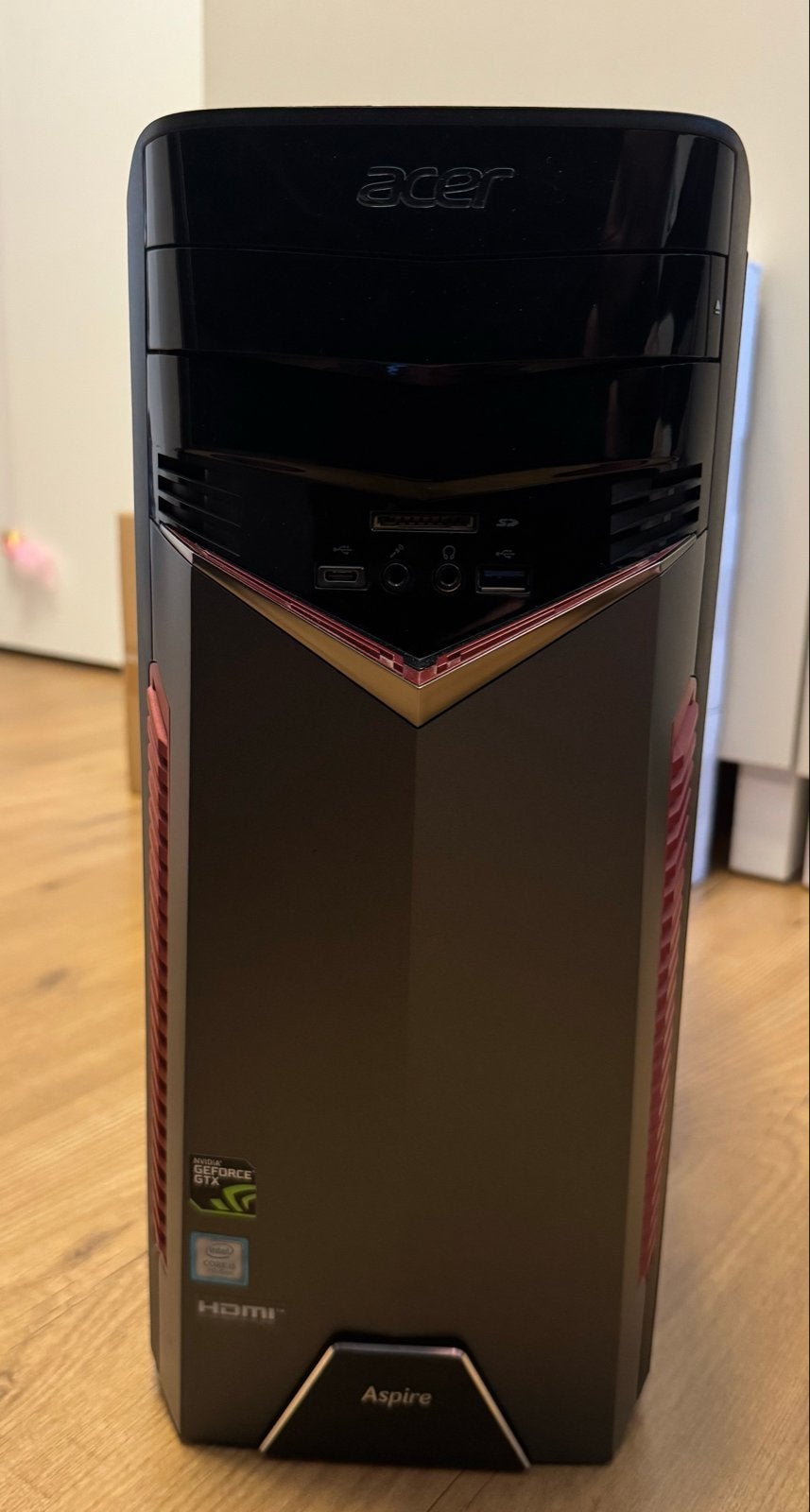 Acer Aspire GX-781 + 2K monitor + HyperX toetsenbord, Gebruikt, Virtual Reality, SSD, 1 TB