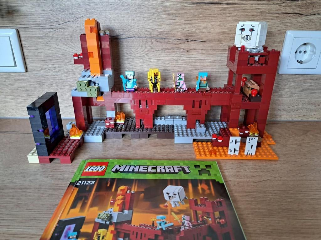 Lego Minecraft The Nether (4 sets), Gebruikt, Minecraft, Lego, Ophalen of Verzenden