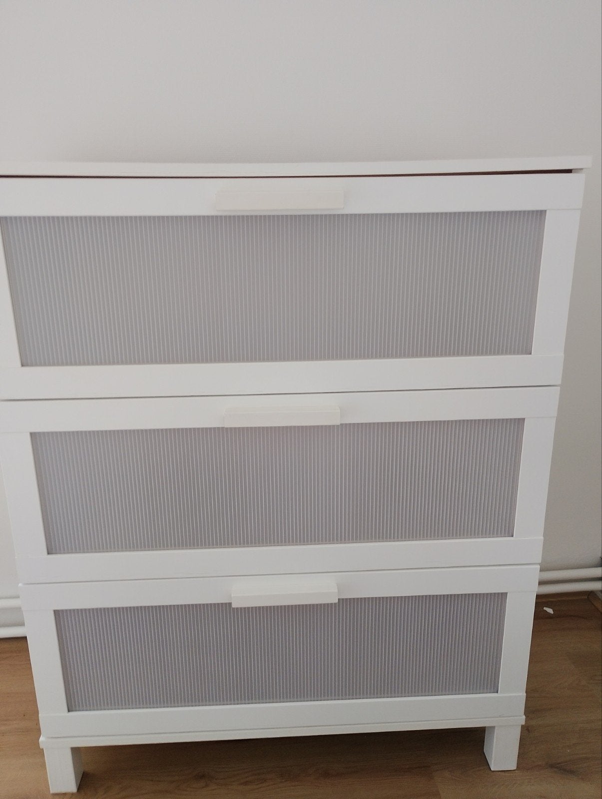 Nette 3-laden kast met kunststof frontjes (100x80x40 cm), Ophalen, Kunststof, Gebruikt, 100 tot 150 cm