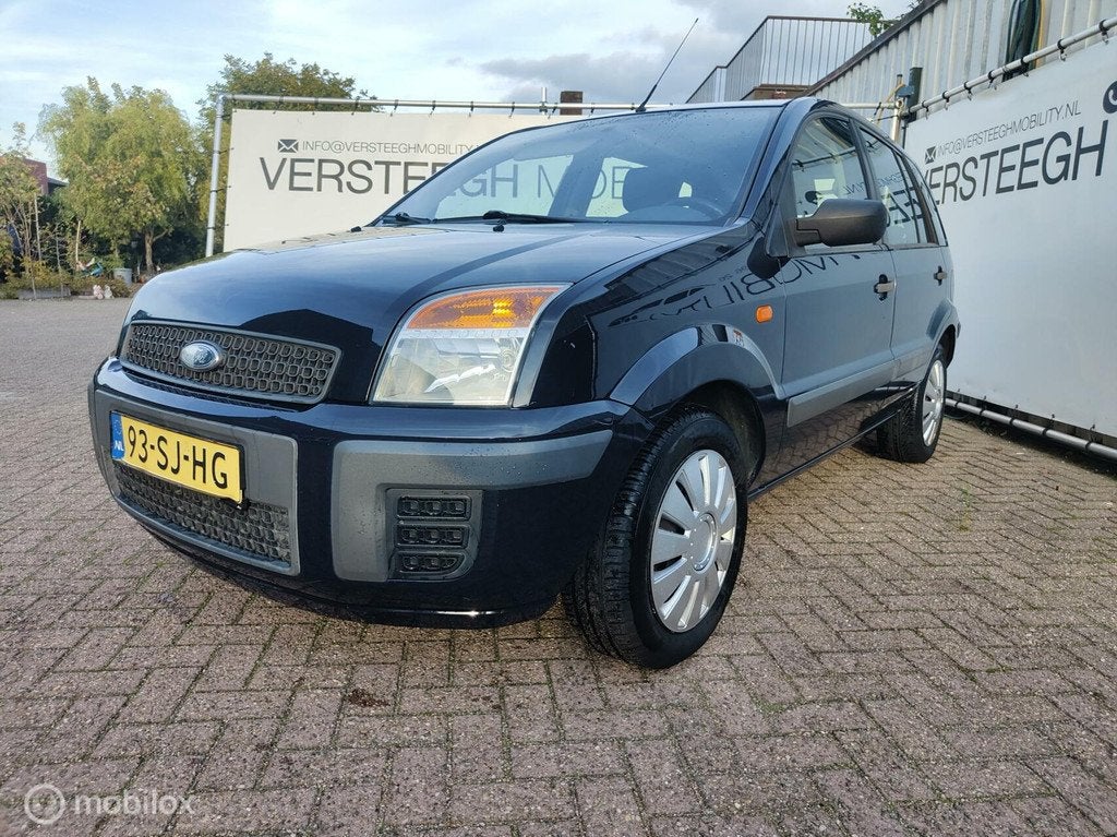 Ford Fusion 1.4-16V Champion, Auto's, Ford, Voorwielaandrijving, 15 km/l, Huisgarantie, Met garantie (alle)