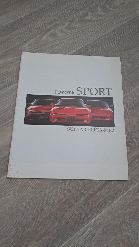 autofolder Toyota Sport, Ophalen of Verzenden, Gelezen, Toyota