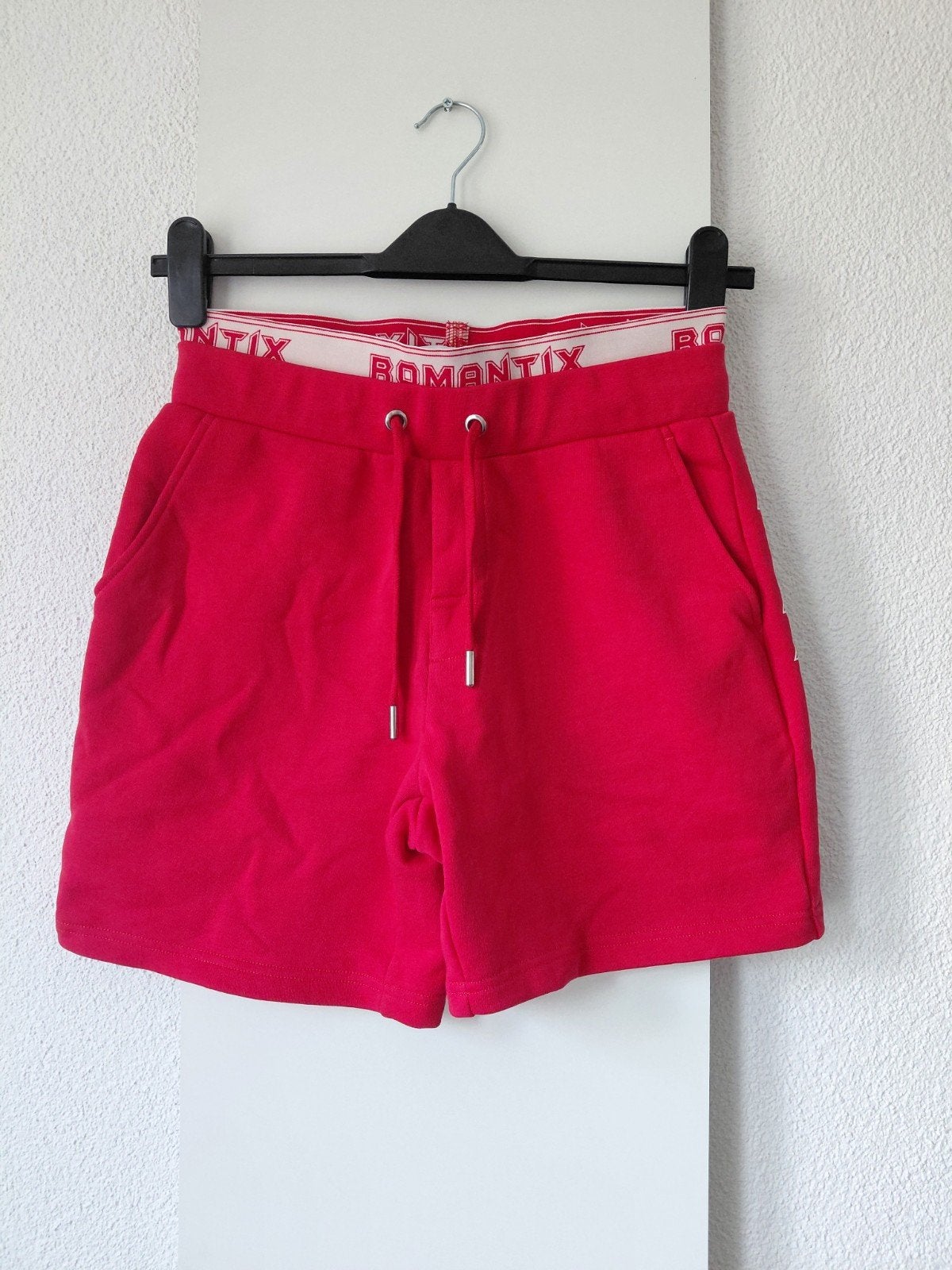 ZOE KARSSEN rode short s, Kort, Ophalen of Verzenden, Zo goed als nieuw, Rood