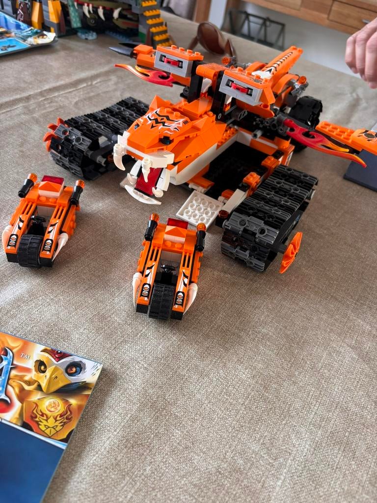 Lego chima sets, Kinderen en Baby's, Speelgoed | Duplo en Lego, Ophalen of Verzenden, Zo goed als nieuw