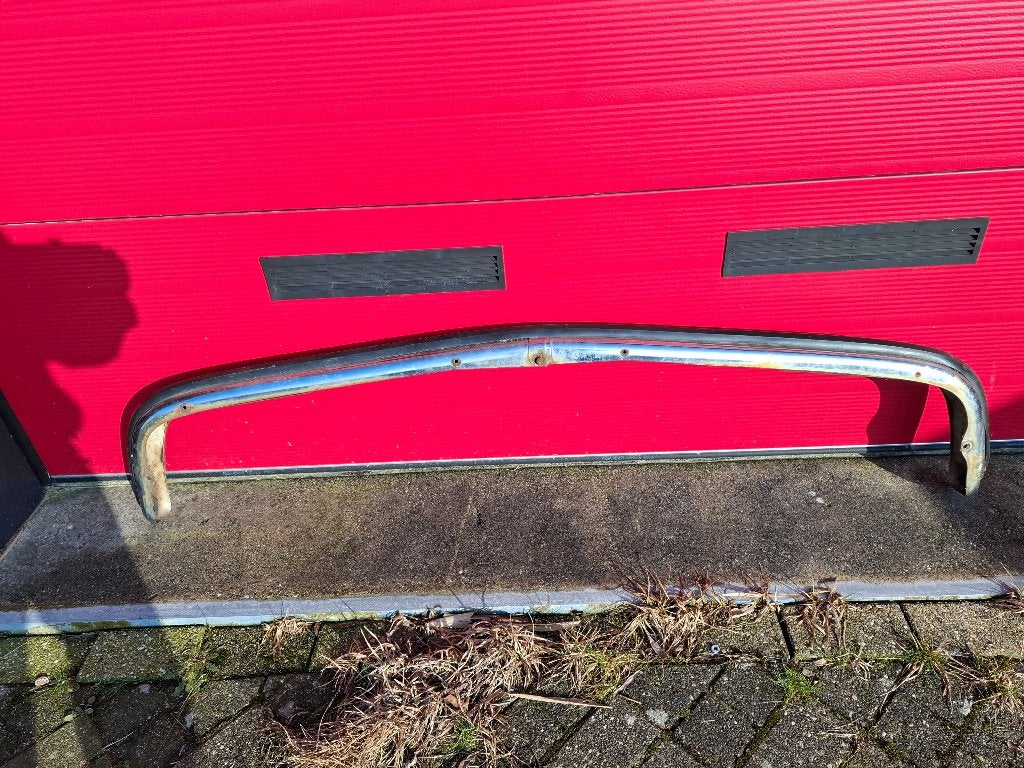 Mercedes W114/W115 voor bumper oud model, Ophalen, Gebruikt, Voor, Mercedes-Benz