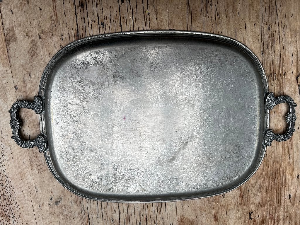 Antiek sierlijk bewerkt metalen dienblad., Ophalen of Verzenden