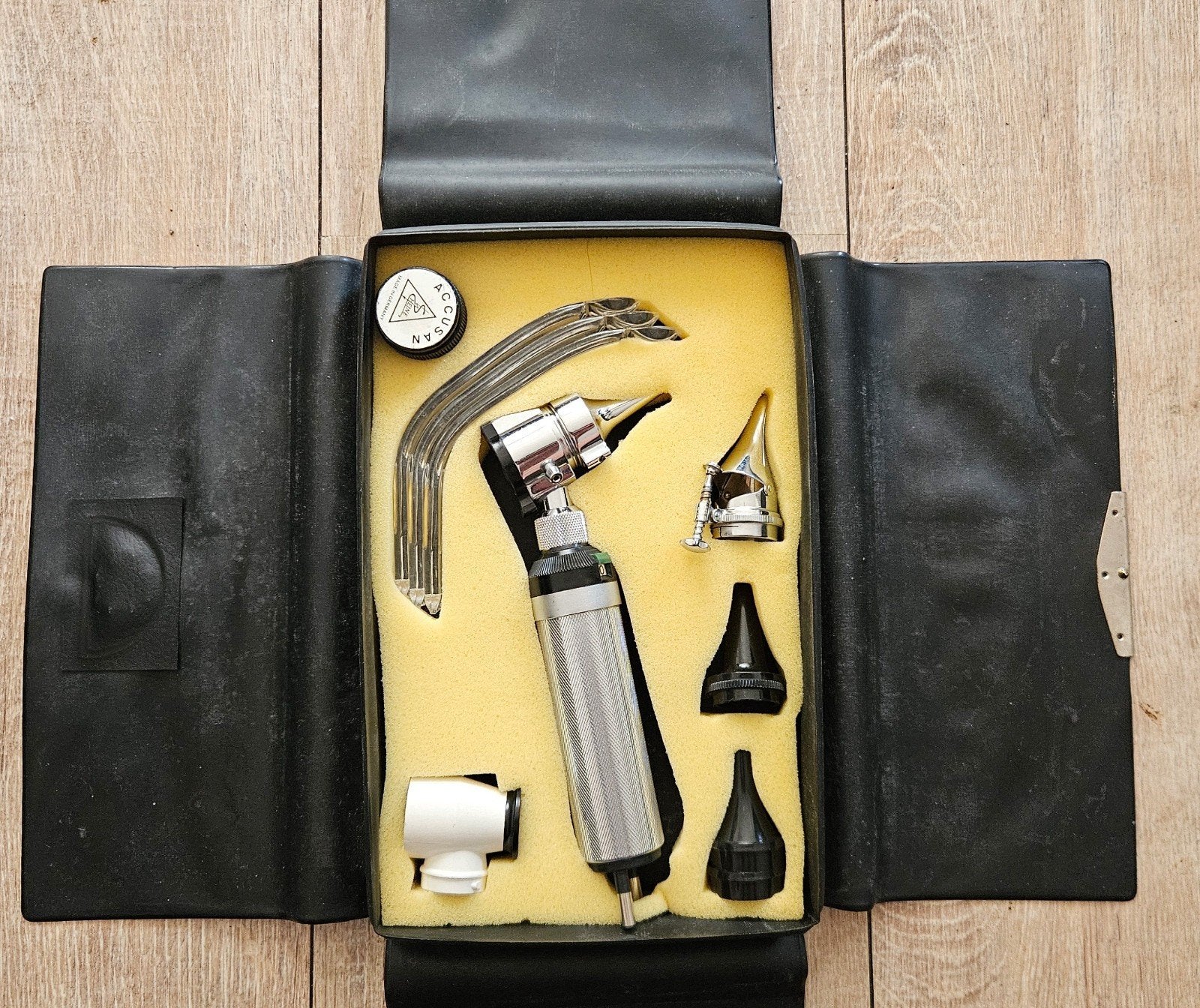 Heine Otoscoop Set in Leren Etui, Ophalen of Verzenden