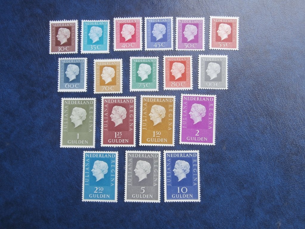 NL 1971-1976; serie KONINGIN JULIANA REGINA, Verzenden, Na 1940, Postfris