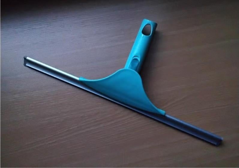 Raamwisser Leifheit powerslide 40 cm nieuw, Huis en Inrichting, Schoonmaakartikelen, Ophalen, Raamwisser of Trekker