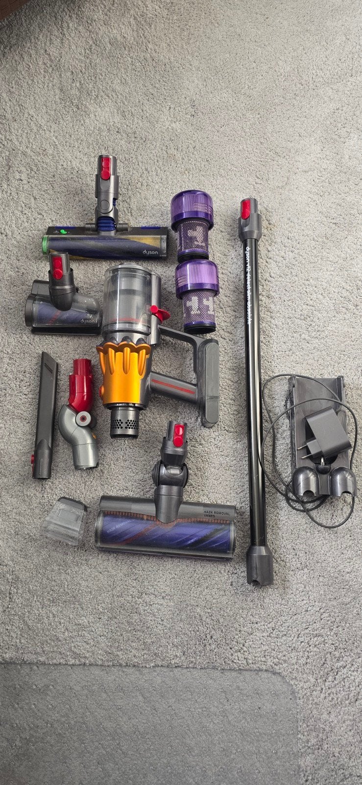 Foto 2 van Dyson V12 Detect Slim Absolute steelstofzuiger