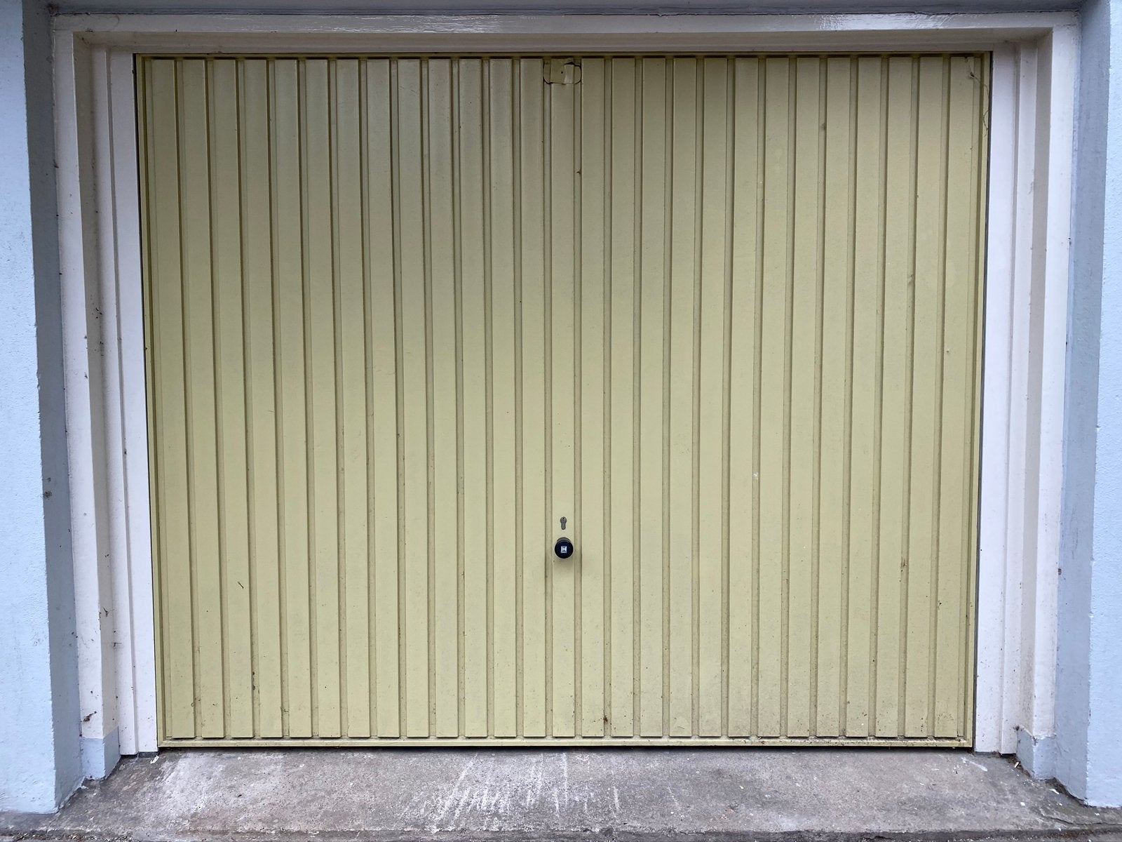 Te Huur! Per direct garagebox in Amsterdam West., Huizen en Kamers, Garages en Parkeerplaatsen, Amsterdam