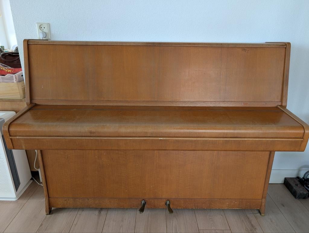 Rösler piano uit 1969, Ophalen, Gebruikt