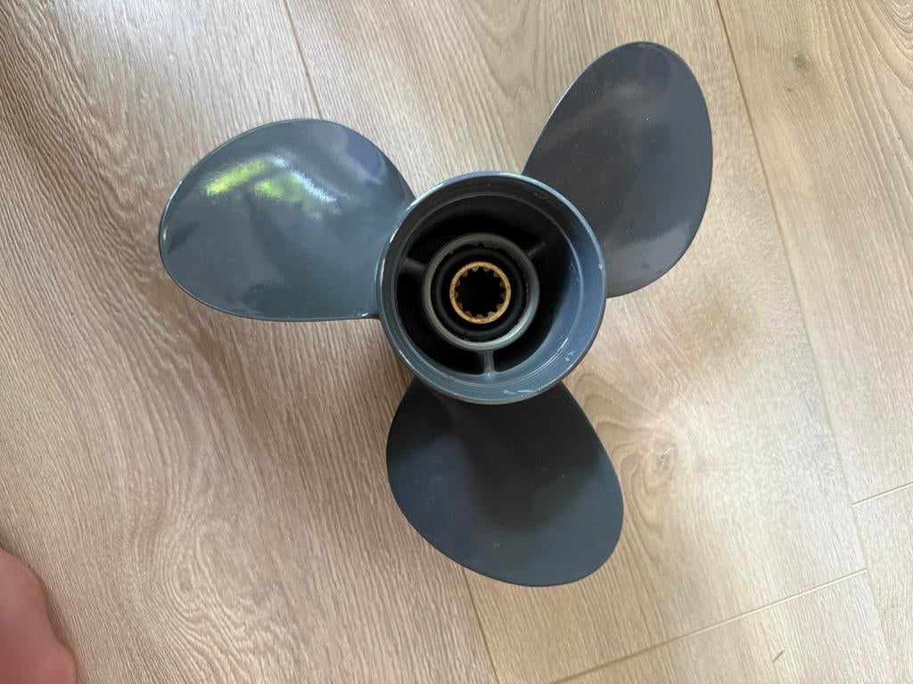 Nieuwe honda bf 40 bf 50 boorschroef propellor, Watersport en Boten, Bootonderdelen, Ophalen of Verzenden, Nieuw, Motor en Techniek