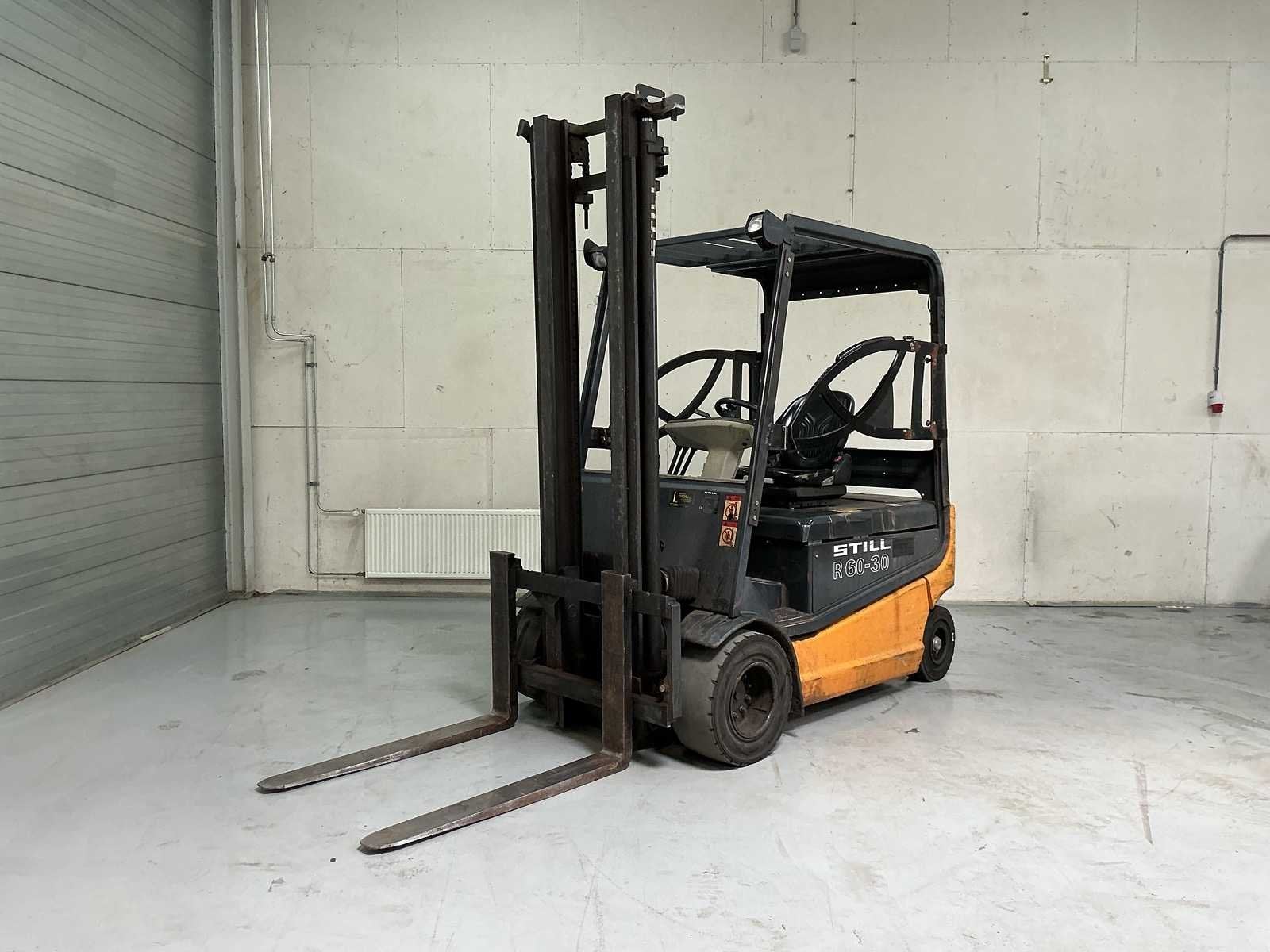 STILL - R60-30 - Forklift Trucks - 2003, Zakelijke goederen, Machines en Bouw | Heftrucks en Intern transport, Overige aandrijving
