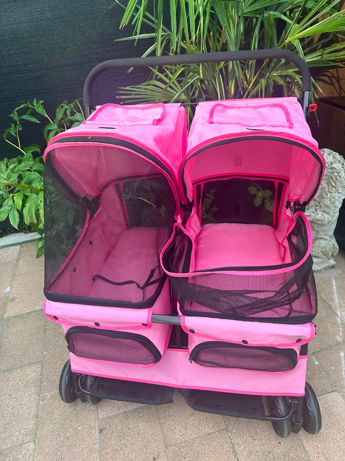 Roze buggy met 2 bakken hondenbuggy/kattenbuggy, Ophalen, Zo goed als nieuw