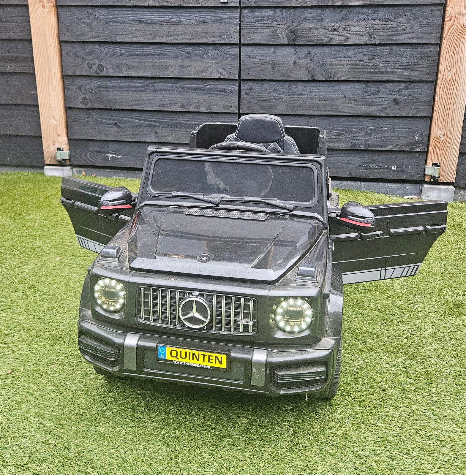 Elektrische kinderauto Mercedes Benz G63 AMG 12V, Ophalen, Zo goed als nieuw, Afstandsbediening