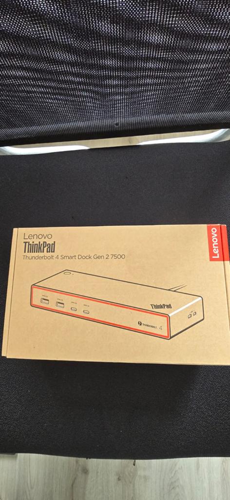 Thunderbolt 4 Smart Dock GEN 7500, Ophalen of Verzenden, Nieuw, Docking station, Laptop