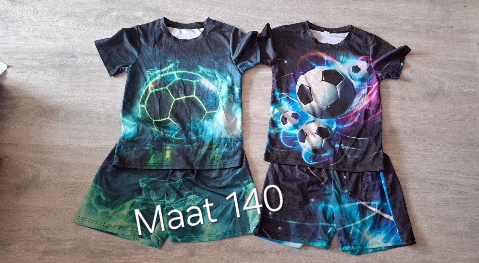 Voetbal tenue maat 140 - Gebruikt, Ophalen, Gebruikt, Onbekend, Jongen of Meisje