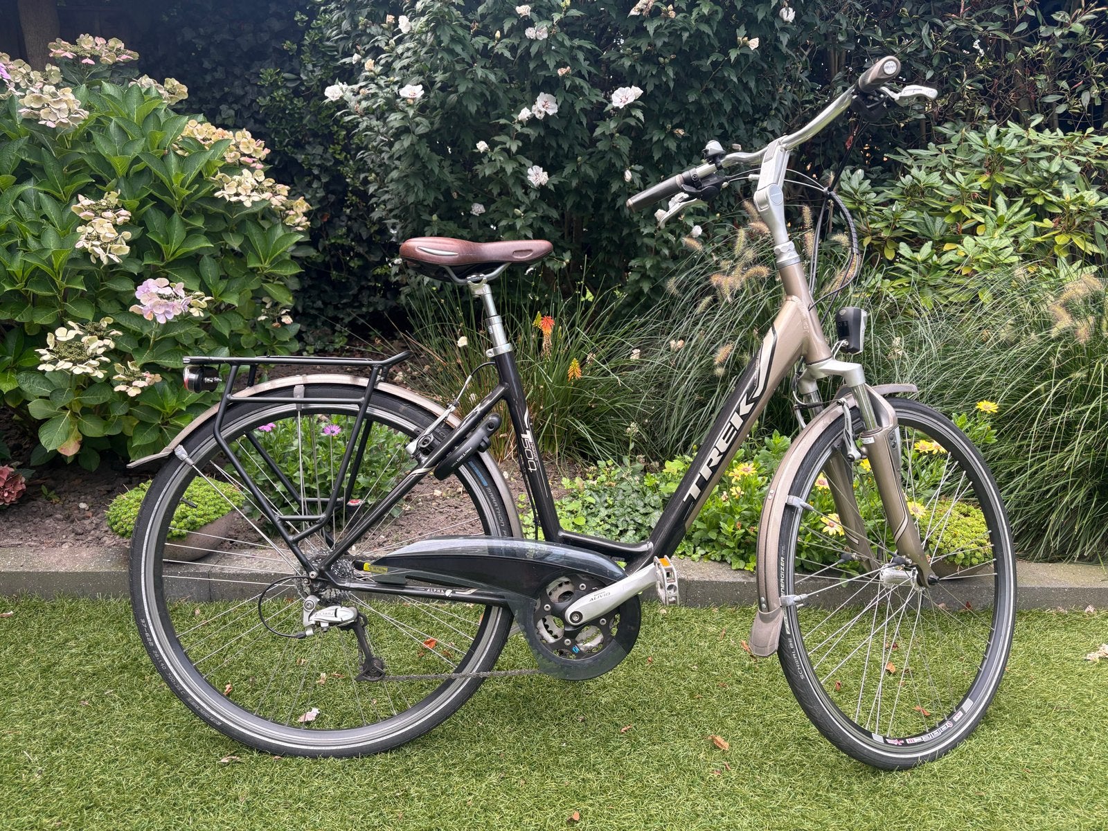 Trek T 500 Damesfiets  frame maat 50 cm, 28 inch, Gebruikt, Velgrem, Ophalen