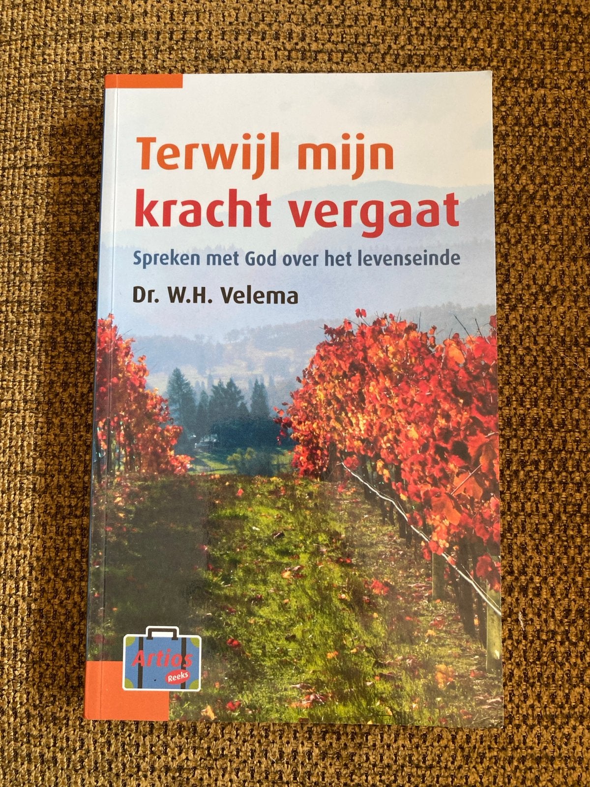 W.H. Velema - Terwijl mijn kracht vergaat, Boeken, W.H. Velema, Christendom | Protestants, Ophalen of Verzenden, Zo goed als nieuw