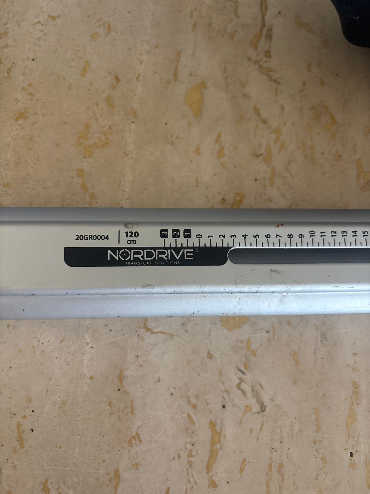 Nordrive Alumia M dakdragers 120 cm - 100 kg draagvermogen, Ophalen, Zo goed als nieuw