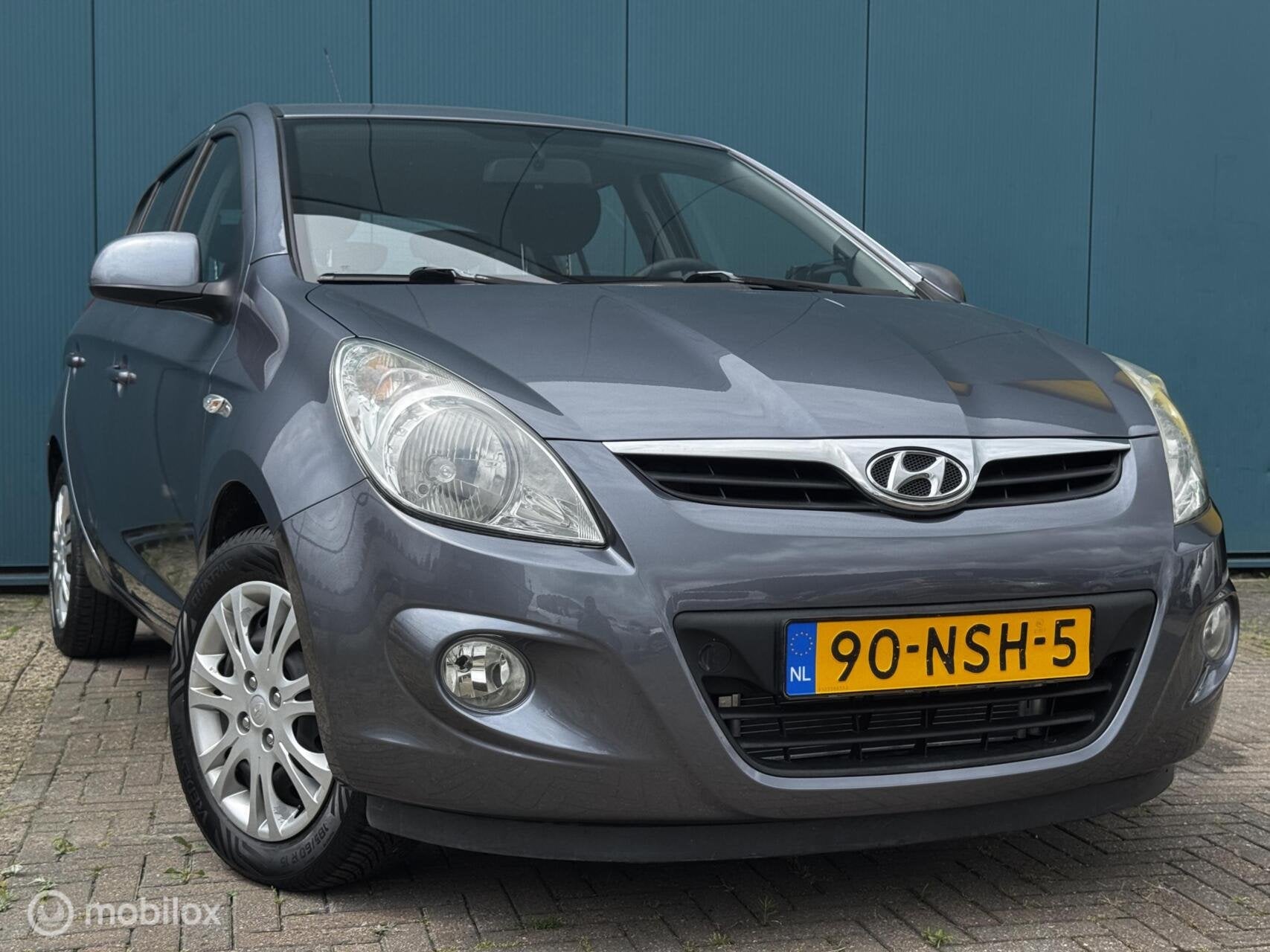 Hyundai i20 1.2i DynamicVersion 1Ste Eigenaar 5Drs Airco Tre, 450 kg, Gebruikt, 31 €/maand, 4 cilinders