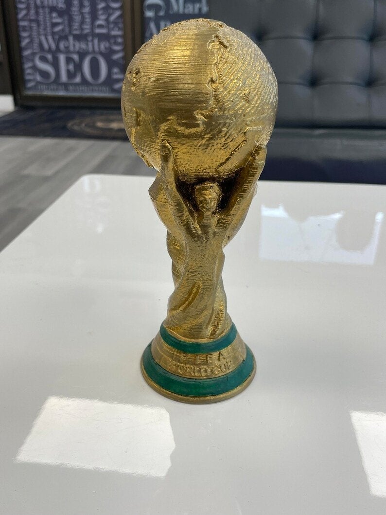 WK Trofee - Wereldbeker Voetbal, Ophalen of Verzenden, Zo goed als nieuw, Overige sporten, Beeldje of Poppetje
