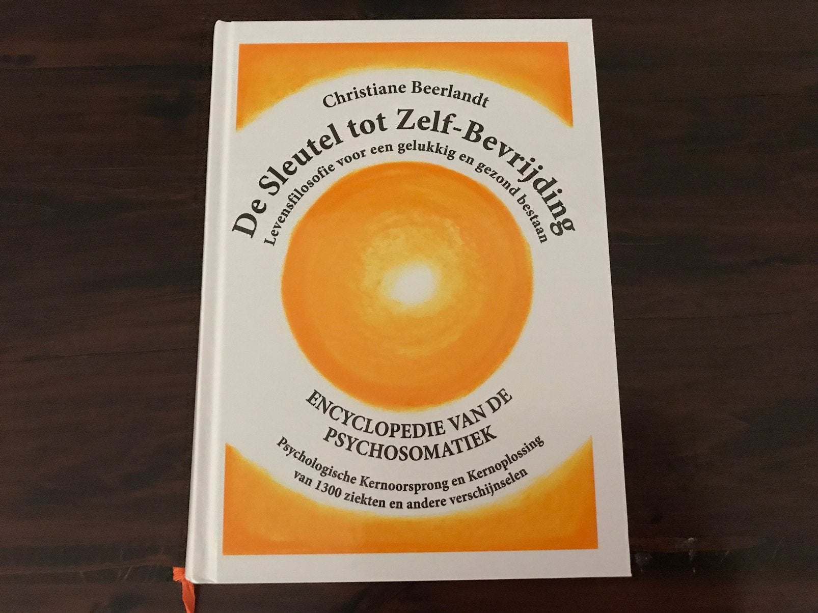 Boek de sleutel tot zelf bevrijding Christiane Beerlandt, Ophalen of Verzenden, Zo goed als nieuw, Spiritualiteit algemeen, Achtergrond en Informatie