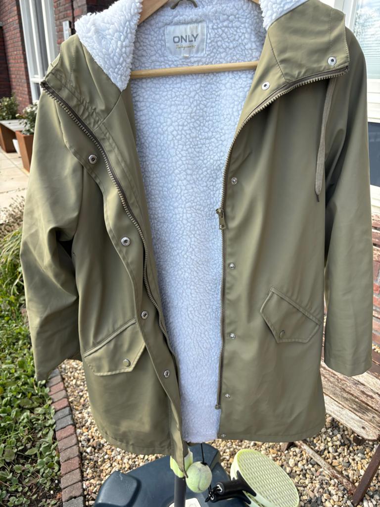 ONLY Dames Regenjas Gevoerd Khaki Maat S, Ophalen of Verzenden, Gedragen, Maat 36 (S), Groen