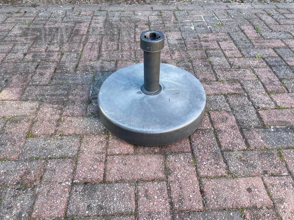 Stevige parasolvoet, grijs, Ophalen of Verzenden, Gebruikt, Minder dan 1 meter, Parasolvoet