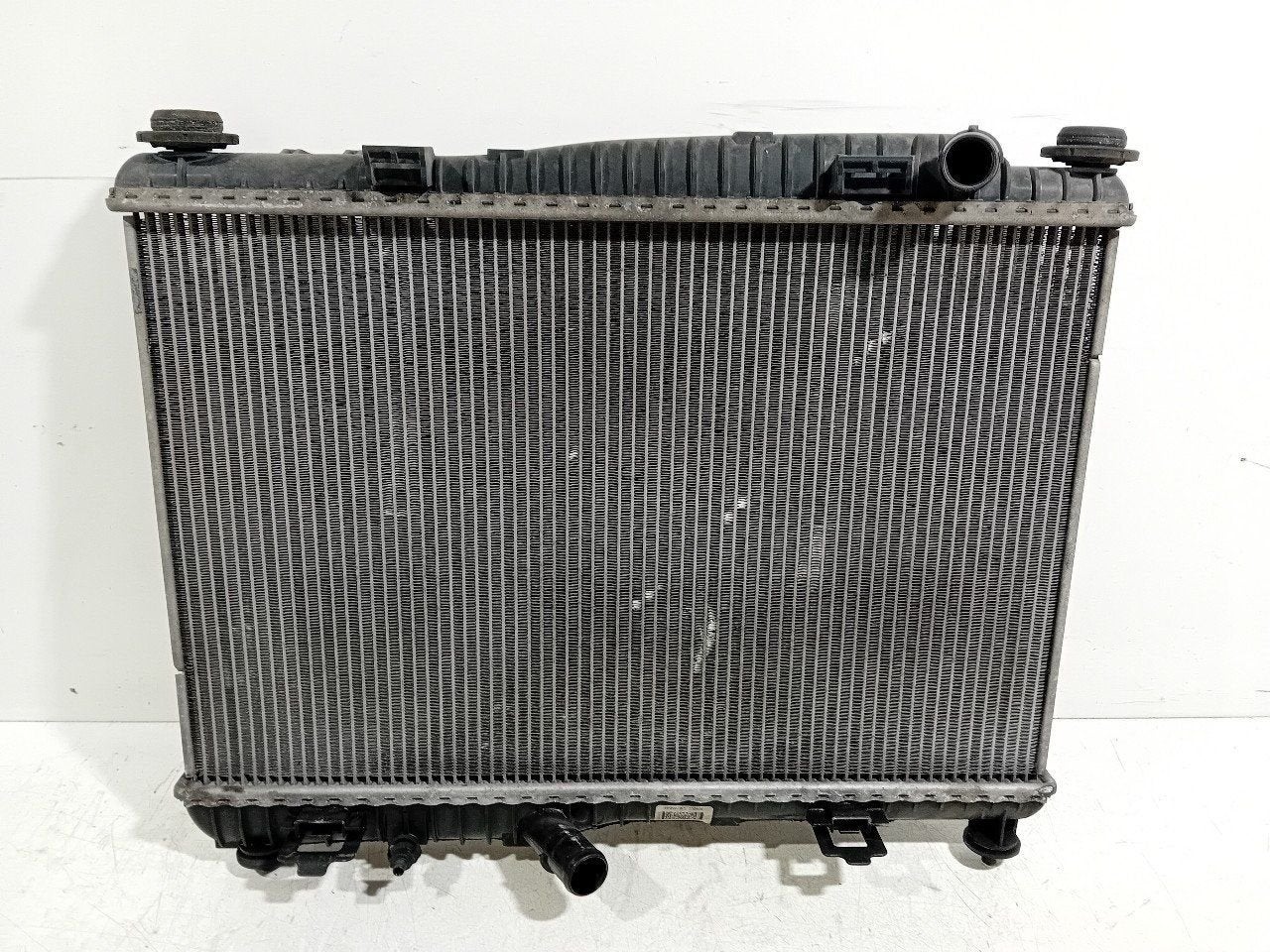 Radiateur Ford Fiesta, Onderdelen@venauto.nl, Van der Ven Autorecycling B.V., Gebruikt, Ettenseweg 76, 4706 PB Roosendaal, The Netherlands