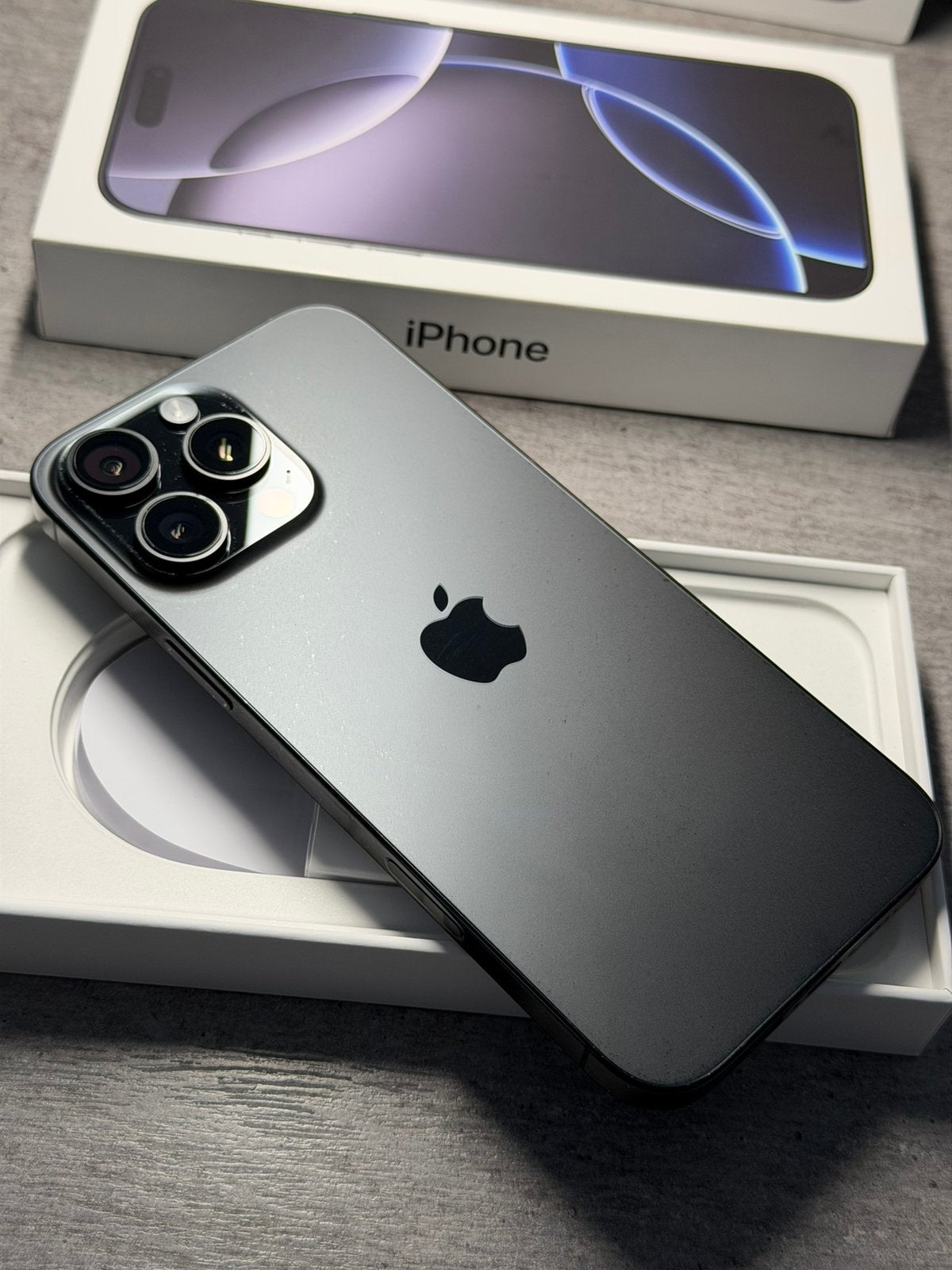 Apple iphone 16 Pro Max Black Titanuim 512GB, Telecommunicatie, Mobiele telefoons | Apple iPhone, 512 GB, Apple, Zwart, IPhone 16 Pro Max