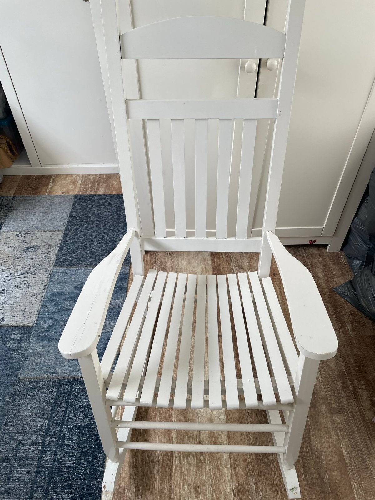 Witte houten schommelstoel, Huis en Inrichting, Ophalen, Gebruikt, Wit, Eén