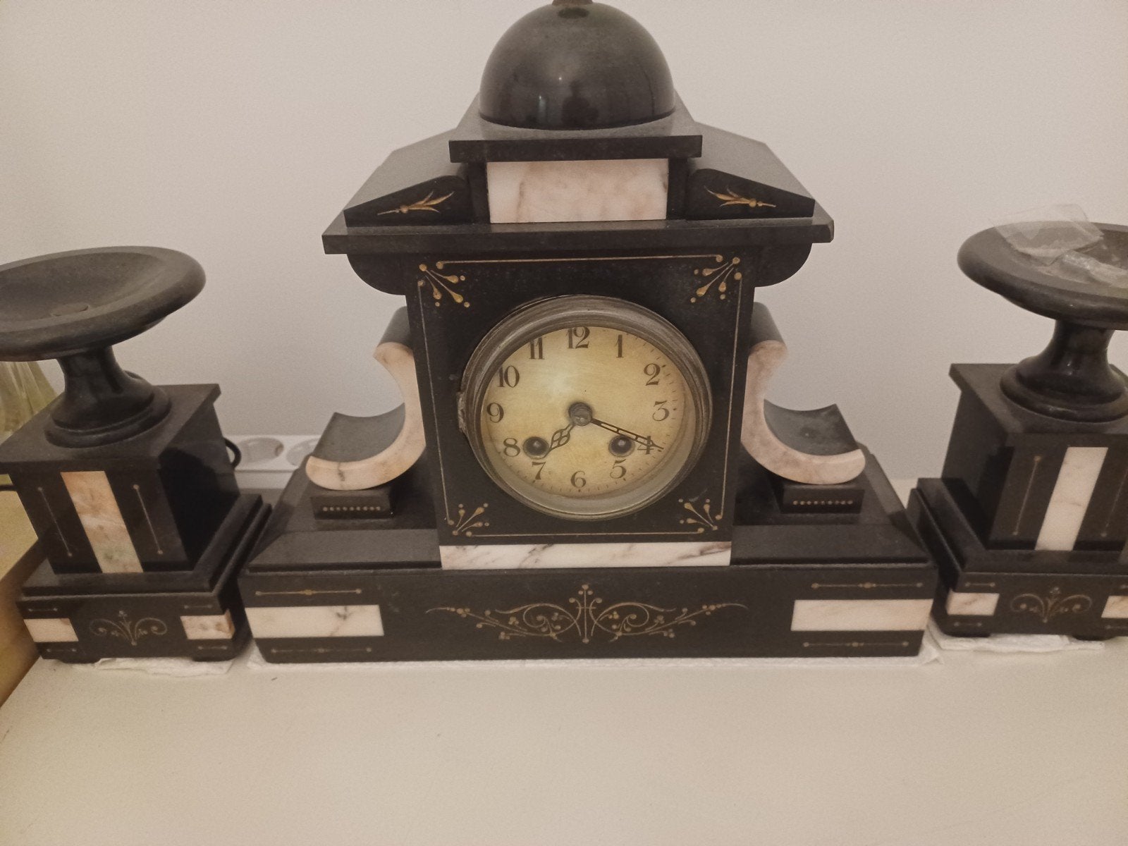 Antieke pendule in zwart marmer, Antiek en Kunst, Ophalen