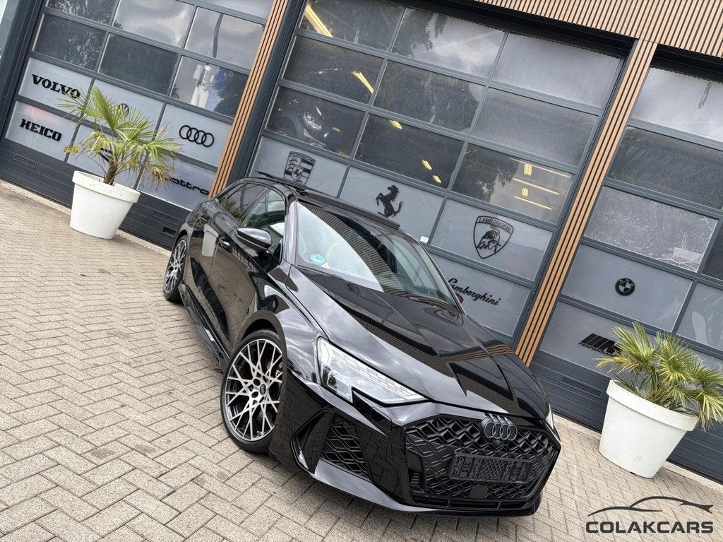 Audi RS3 2.5 TFSI HULK ED.|SONOS|HuD|PANO|KERAMISCH|400PK, Auto's, Audi, Automaat, Gebruikt, Euro 6, RS3