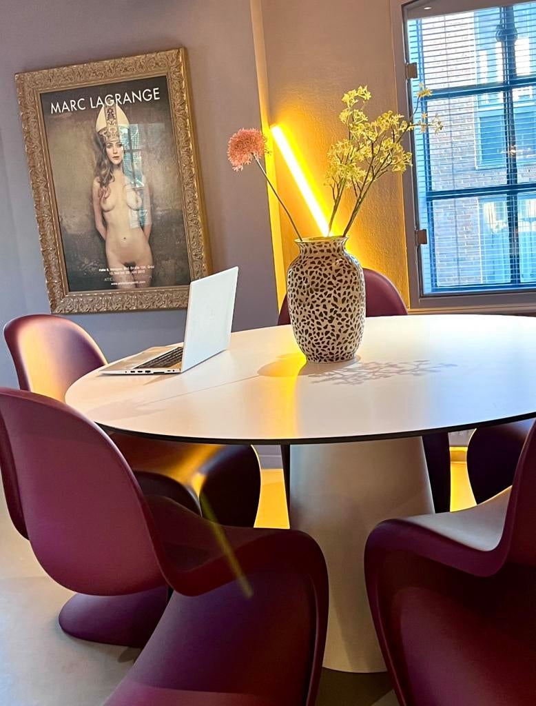 Moooi Container Eettafel | Ø140 cm  | Marcel Wanders design, Huis en Inrichting, Tafels | Eettafels, Ophalen, 200 cm of meer, 50 tot 100 cm