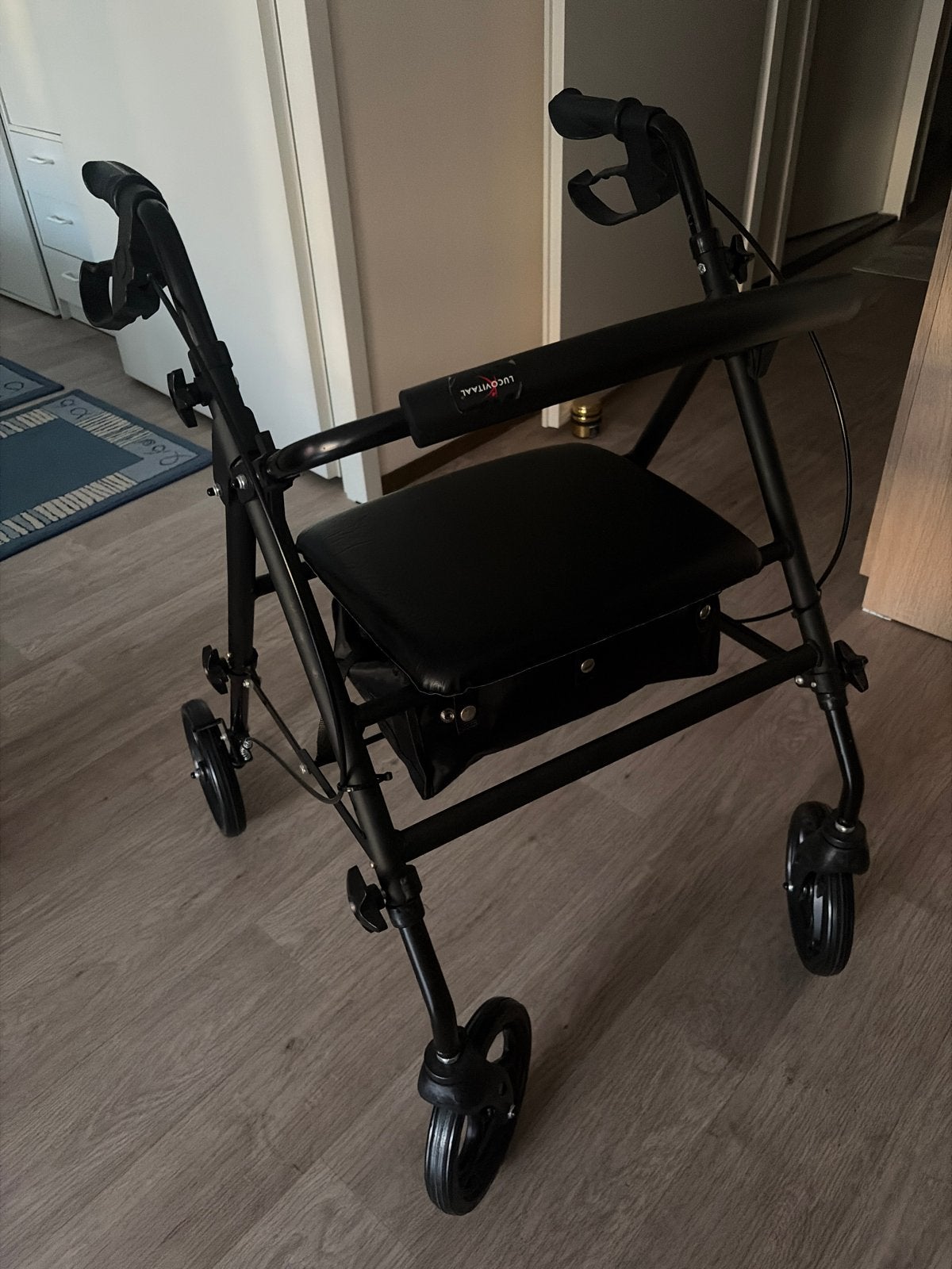 Rollator, Ophalen, Opvouwbaar, Zo goed als nieuw
