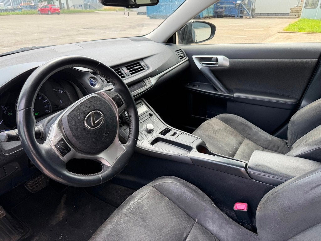 Lexus CT 200h Business Line Pro|Handel/export|NAP|LMV|Camera, Auto's, Lexus, Euro 5, Gebruikt, Zwart, 4 cilinders