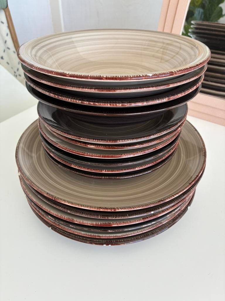 Azur ceramics aarde tinten 4 diep 6 ontbijt (plus 6 diner), Ophalen