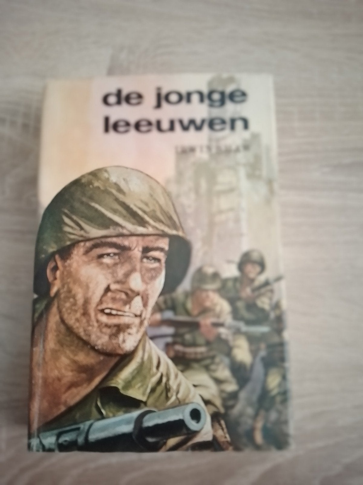 De Jonge Leeuwen - Oorlogsroman, Boeken, Gelezen, Irwin Shaw, Ophalen of Verzenden, Los deel